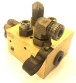 Distribuidor hidr?ulico Toro Groundsmaster 4500d Ref. 104-5475